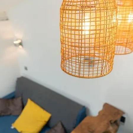 Apartment Sk Joli Studio, Le Port, Clim, Tramway, Wifi 17 Bonaparte